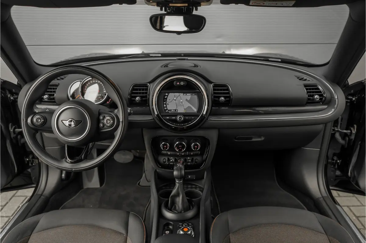 1.5 Cooper Salt Business Automaat CarPlay Trekhaak