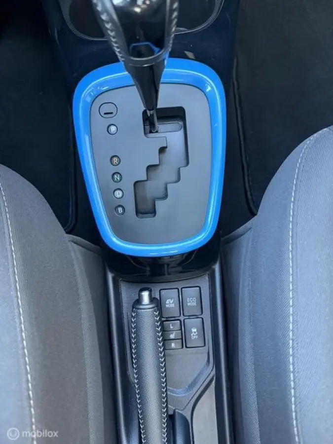 1.5 Hybrid SkyBlue Apple Carplay*