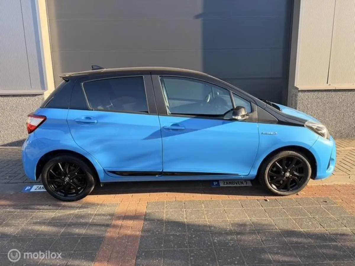 1.5 Hybrid SkyBlue Apple Carplay*