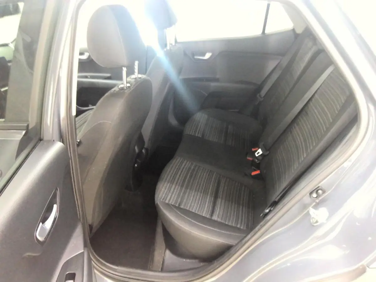 1.0 T-GDi MHEV DynamicPlusLine+Led+Ecc+Navigatie+Camera+cruise+Privacy-Glass = TOP ONDERHOUDEN !!