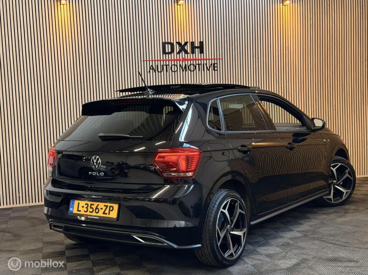 1.0 TSI R-Line DSG 1eEIG NAP PANO ACC CARPLA