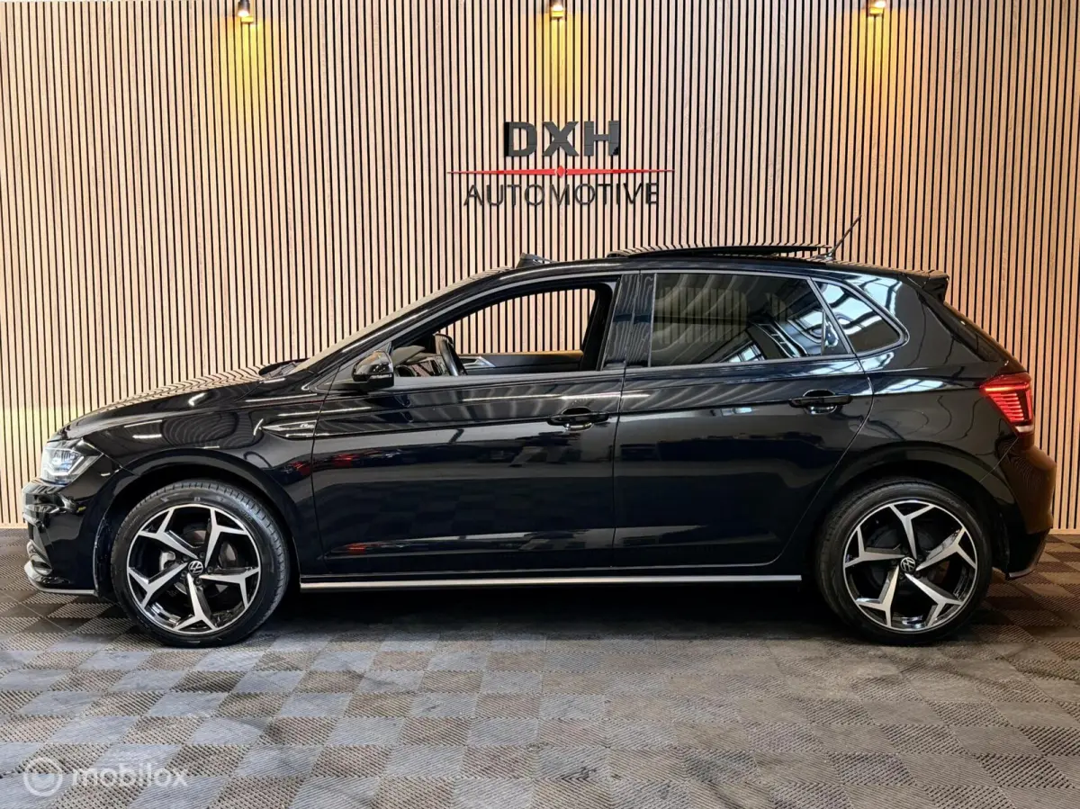 1.0 TSI R-Line DSG 1eEIG NAP PANO ACC CARPLA