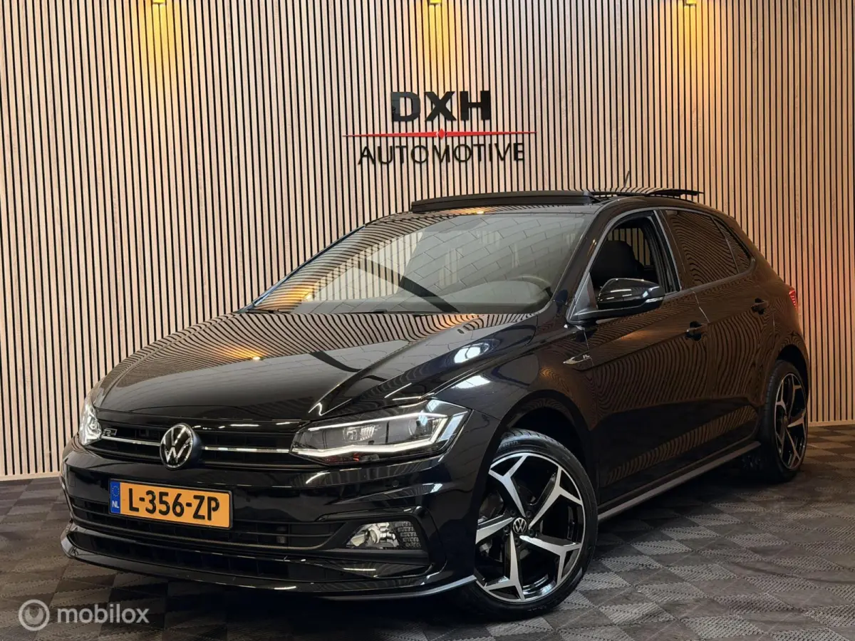 1.0 TSI R-Line DSG 1eEIG NAP PANO ACC CARPLA