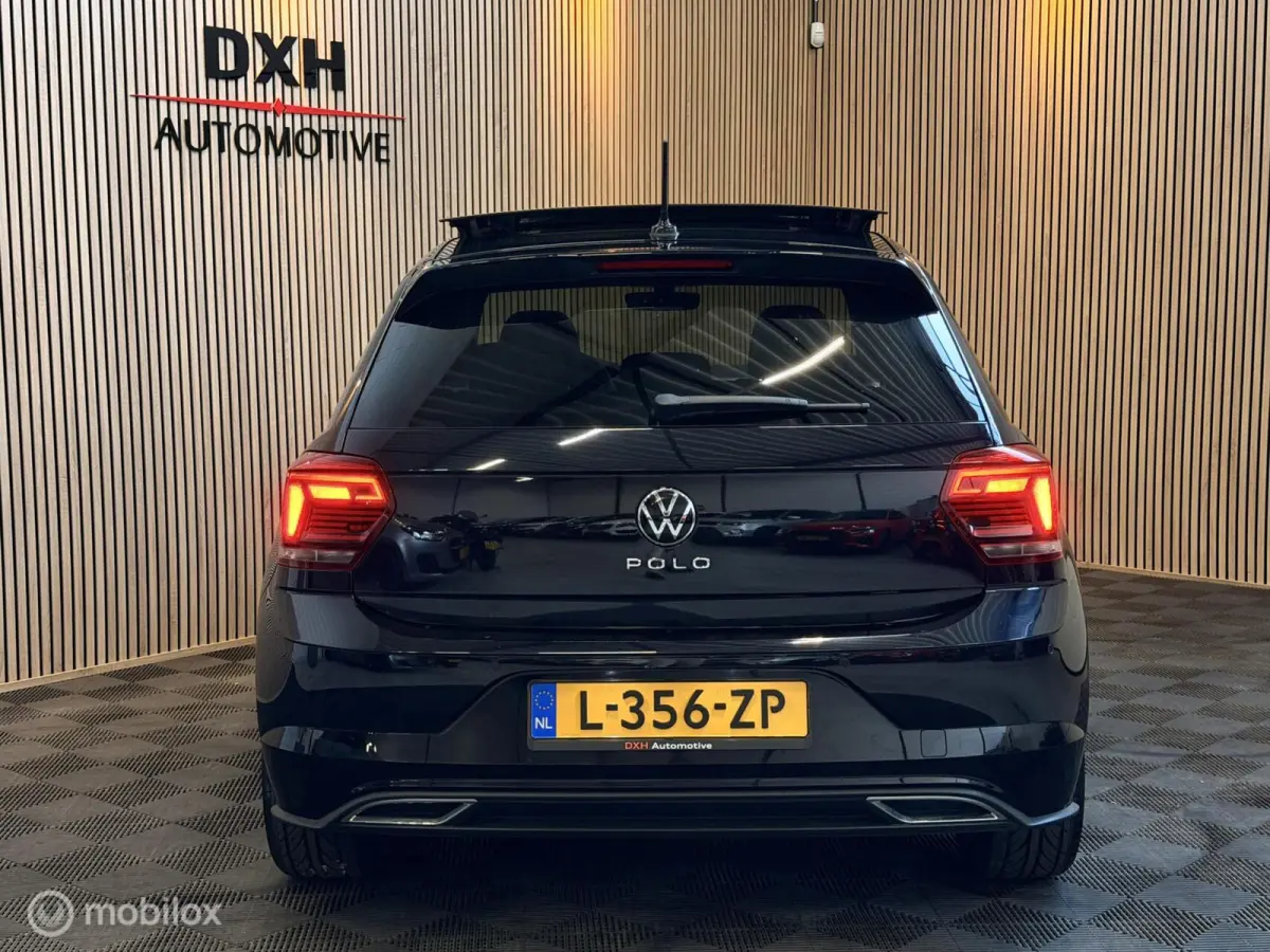 1.0 TSI R-Line DSG 1eEIG NAP PANO ACC CARPLA