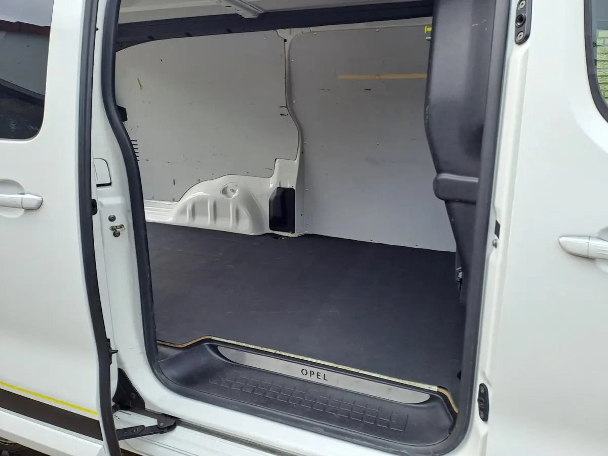 2.0 CDTI L3H1 Irmscher Sport
