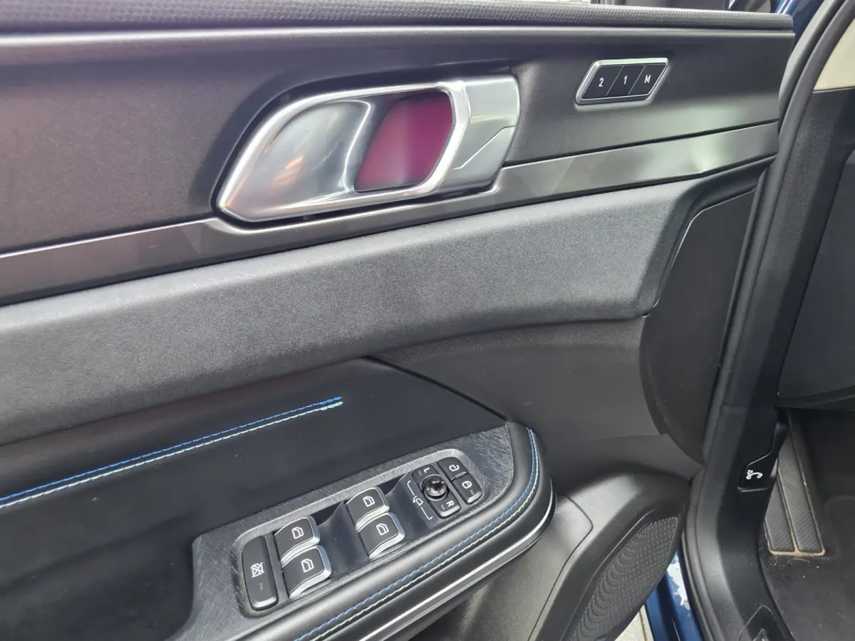 1.5 Plug-in Hybrid – Automaat – Panoramadak – Adaptive cruise – Navigatie