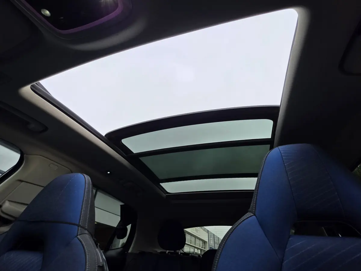 1.5 Plug-in Hybrid – Automaat – Panoramadak – Adaptive cruise – Navigatie