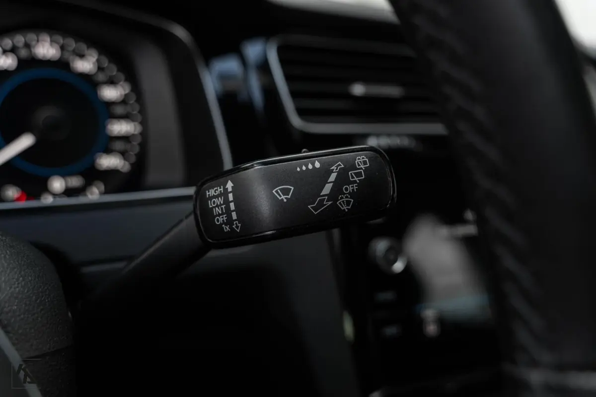 1.5 TSI | 2019 | iQ.Drive | Highline-Luxe
