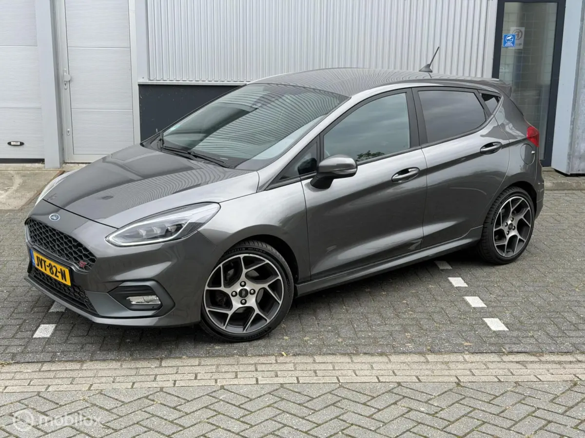 200pk ST-3|RIJKLAAR|B&O|WINTERPKT|RECARO|CAMERA!