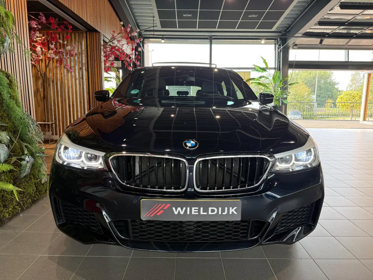 Gran Turismo 630i Executive M-sport Pano schuif 360 cam trekhaak