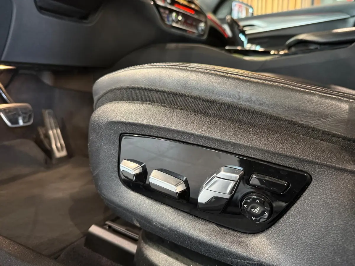 Gran Turismo 630i Executive M-sport Pano schuif 360 cam trekhaak