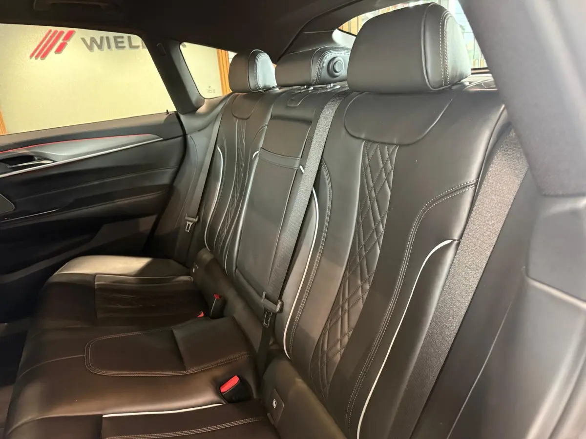 Gran Turismo 630i Executive M-sport Pano schuif 360 cam trekhaak