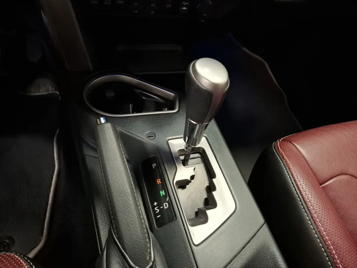 2.5 Hybrid AWD Executive Trekhaak Leder Camera LED Mooi!