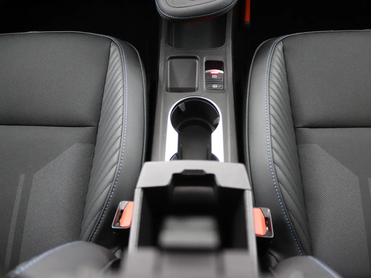 esprit Alpine full hybrid E-Tech 145 | Harman Kardon | Panoramadak | Trekhaak |