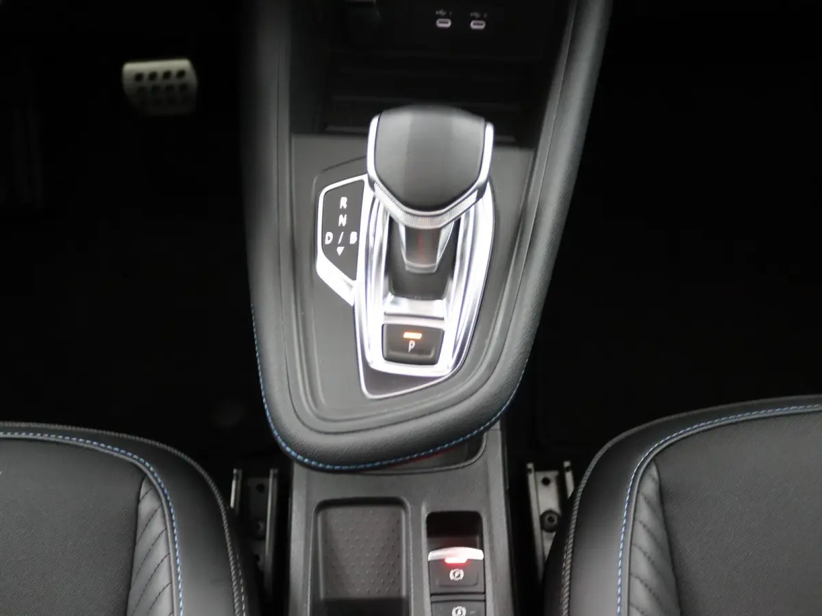 esprit Alpine full hybrid E-Tech 145 | Harman Kardon | Panoramadak | Trekhaak |