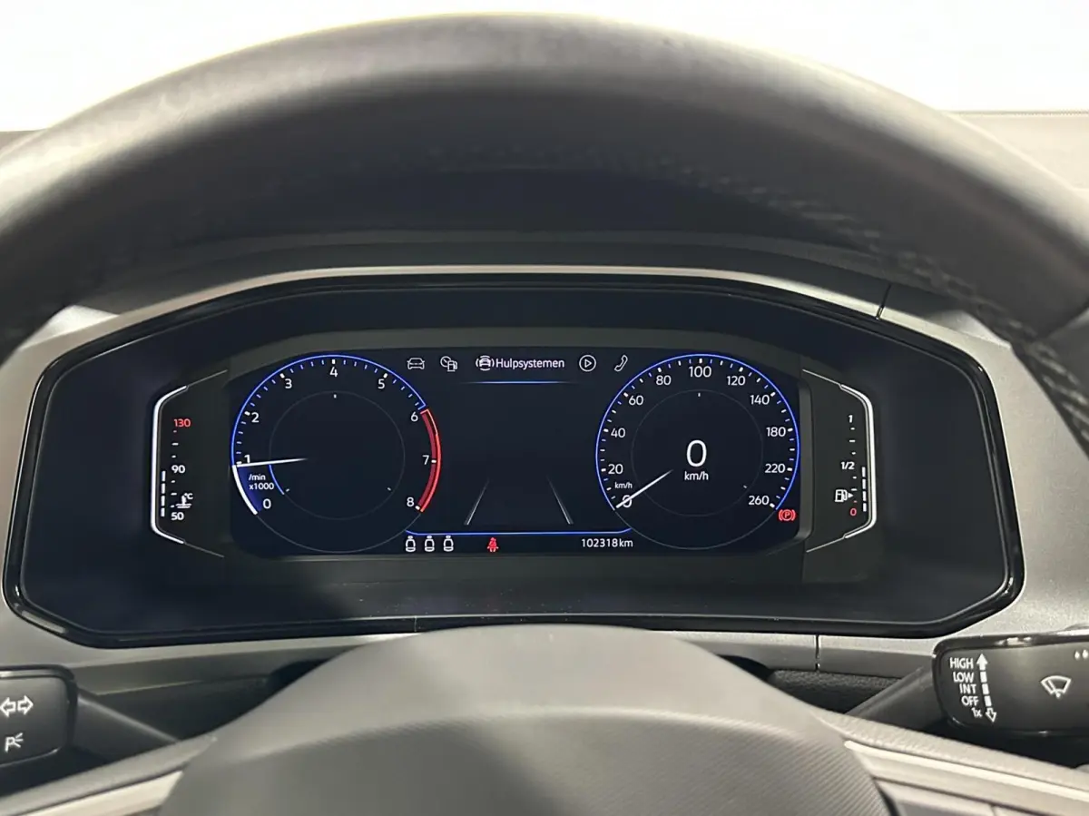 1.0 TSI Life Business CAMERA CARPLAY NAVI ADAPTIEF CRUISE ECC.