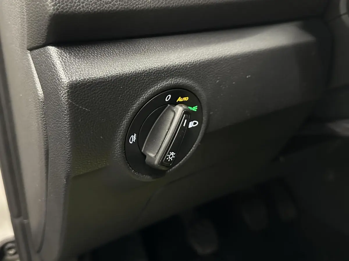 1.0 TSI Life Business CAMERA CARPLAY NAVI ADAPTIEF CRUISE ECC.