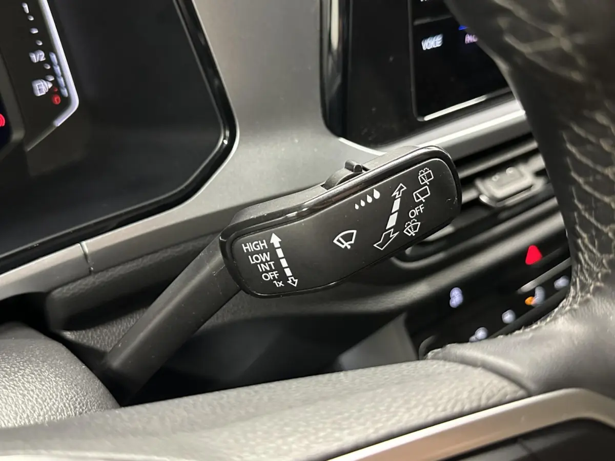 1.0 TSI Life Business CAMERA CARPLAY NAVI ADAPTIEF CRUISE ECC.