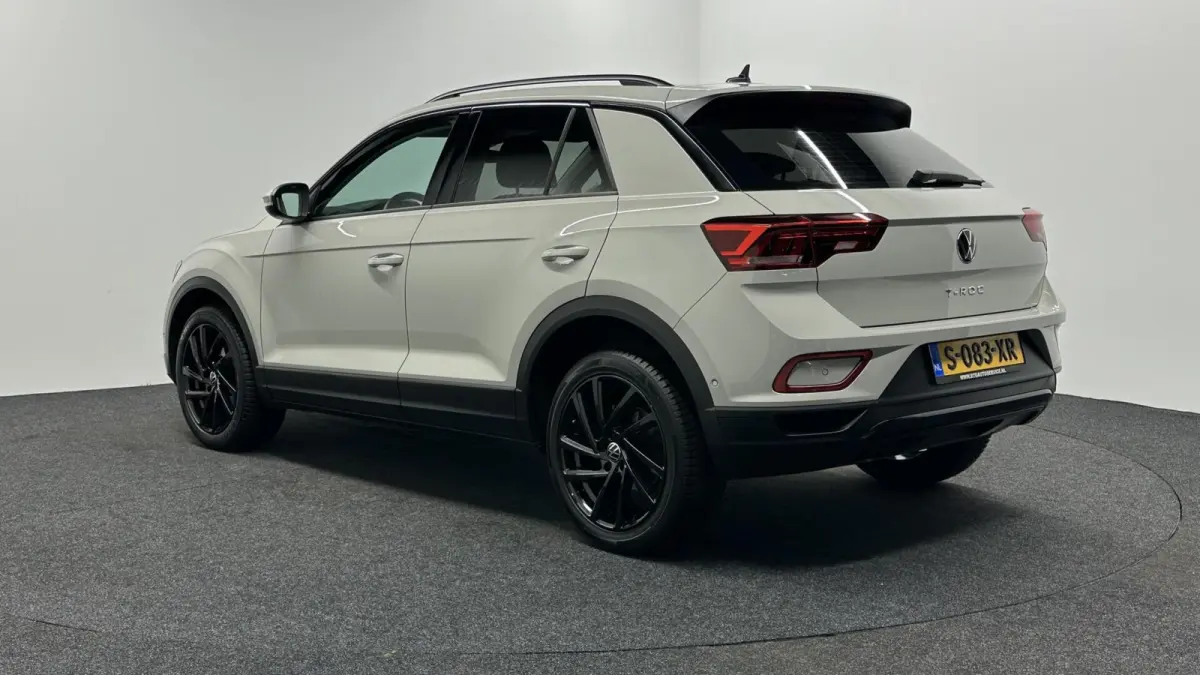 1.0 TSI Life Business CAMERA CARPLAY NAVI ADAPTIEF CRUISE ECC.