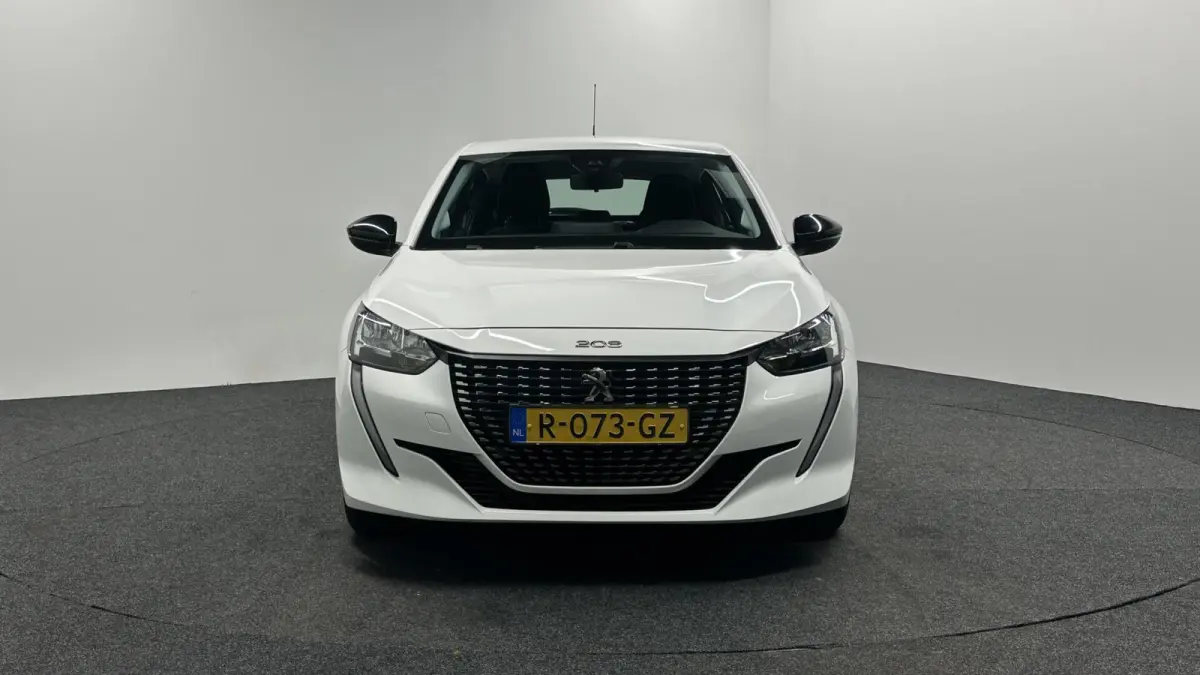 1.2 PureTech Active Pack CRUISE NAVIGATIE CARPLAY