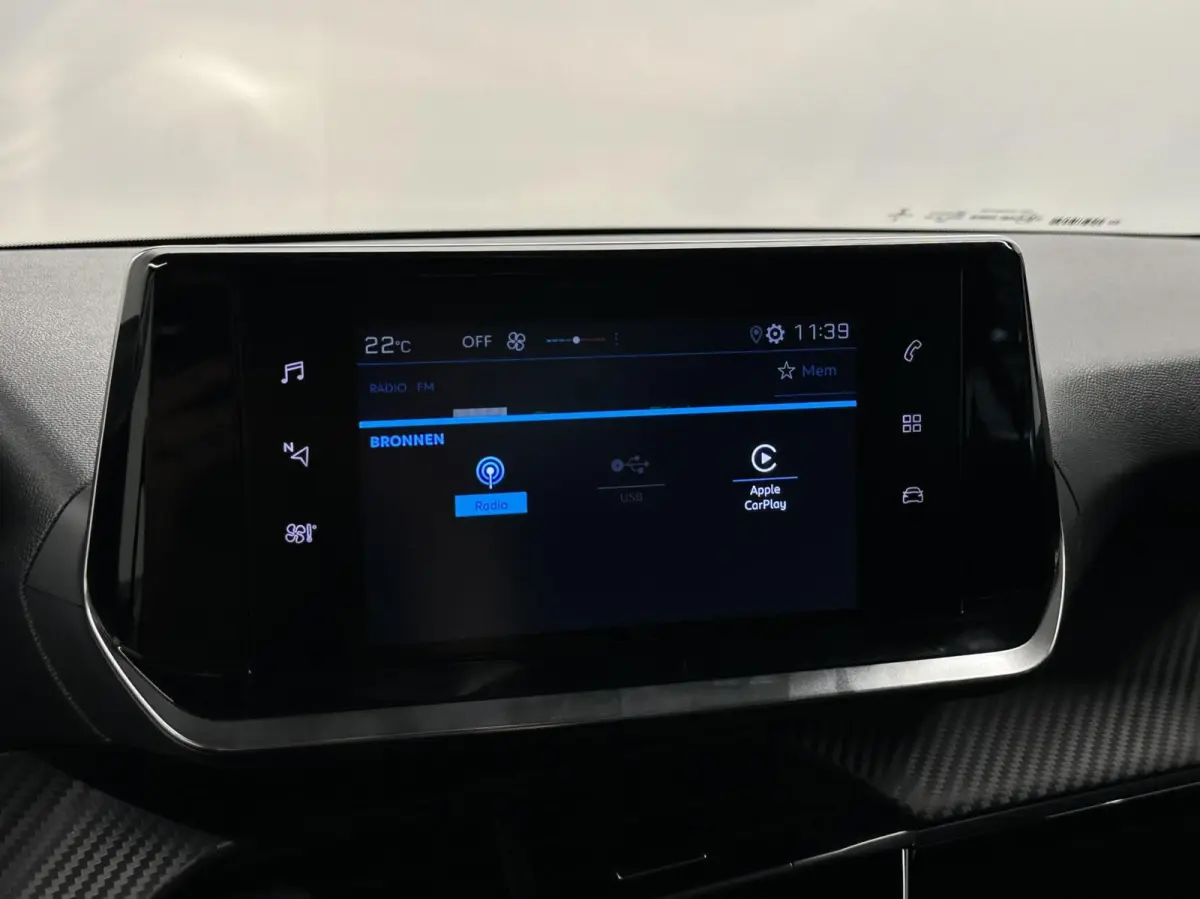 1.2 PureTech Active Pack CRUISE NAVIGATIE CARPLAY