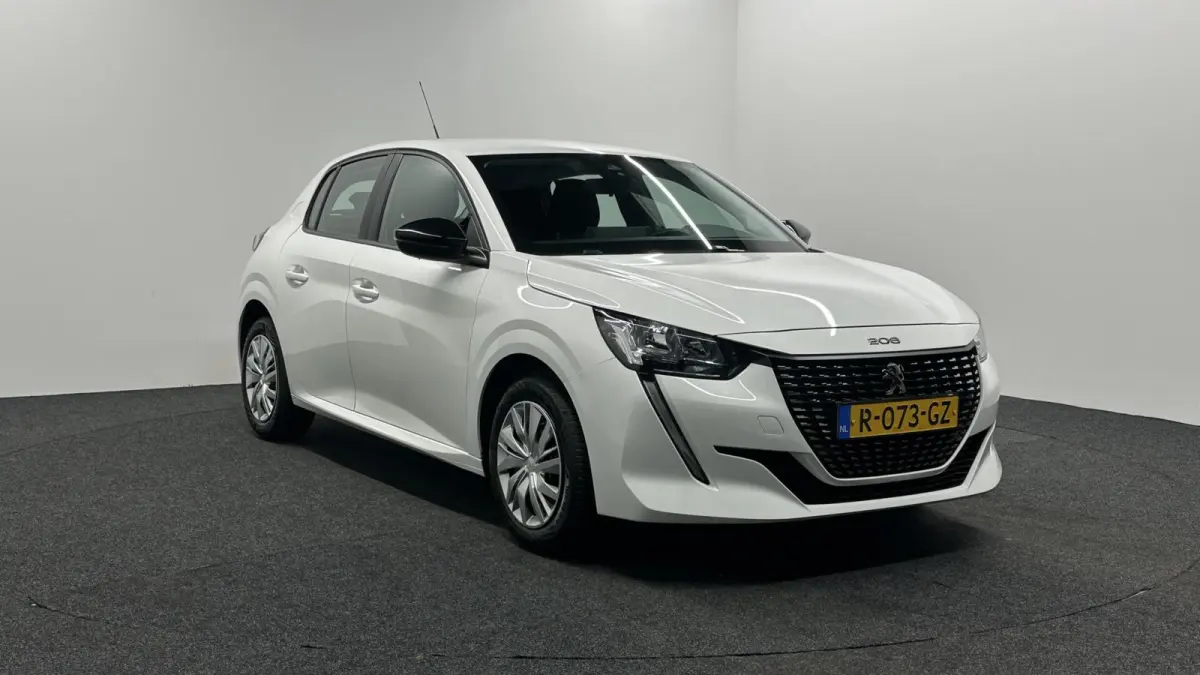 1.2 PureTech Active Pack CRUISE NAVIGATIE CARPLAY
