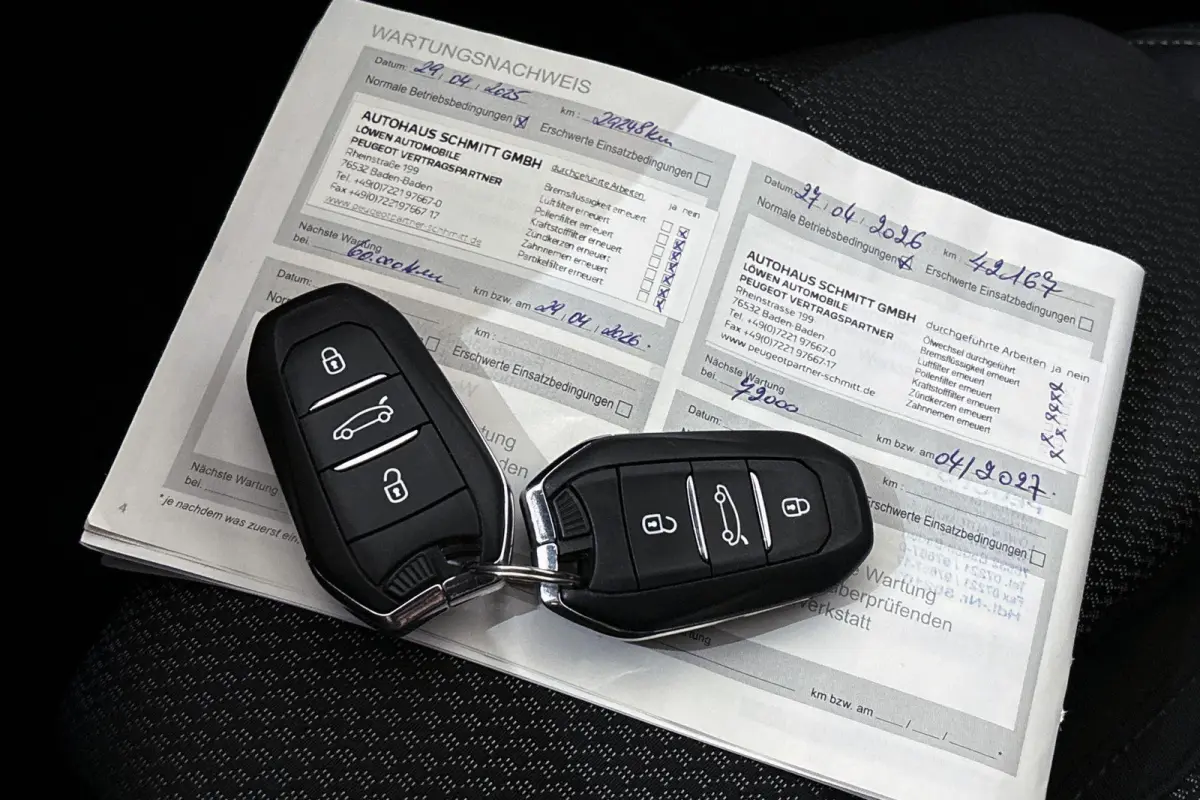 1.6 HYbrid GT Pack Business Stoelverwarming Camera Keyless