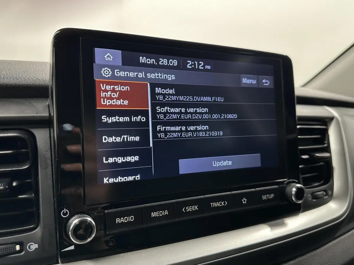 1.0 T-GDi MHEV DynamicLine CAMERA CARPLAY NAVI CRUISE.