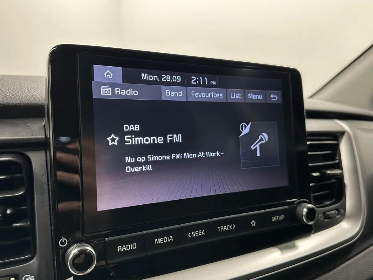1.0 T-GDi MHEV DynamicLine CAMERA CARPLAY NAVI CRUISE.