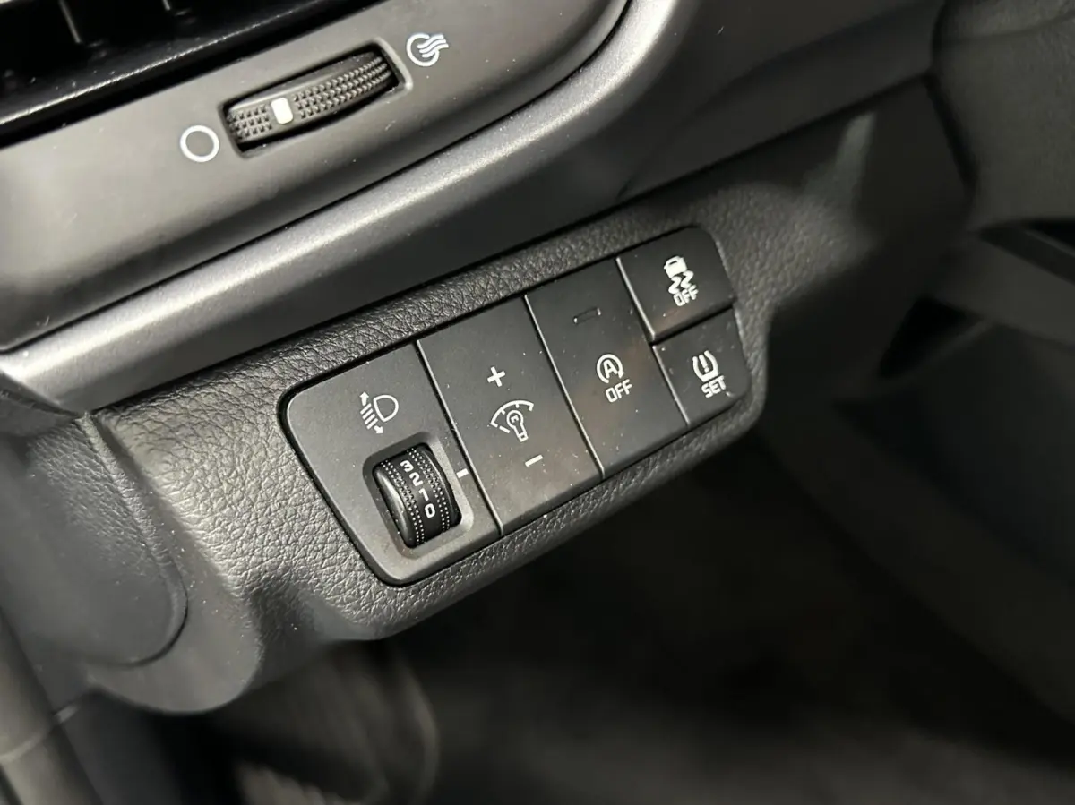 1.0 T-GDi MHEV DynamicLine CAMERA CARPLAY NAVI CRUISE.