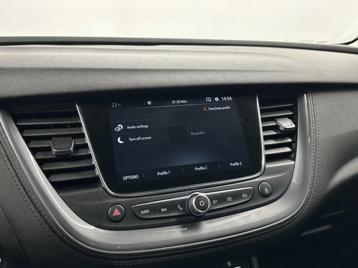 1.2 Turbo Elegance CAMERA TREKHAAK LM NAVI CARPLAY CRUISE ECC.
