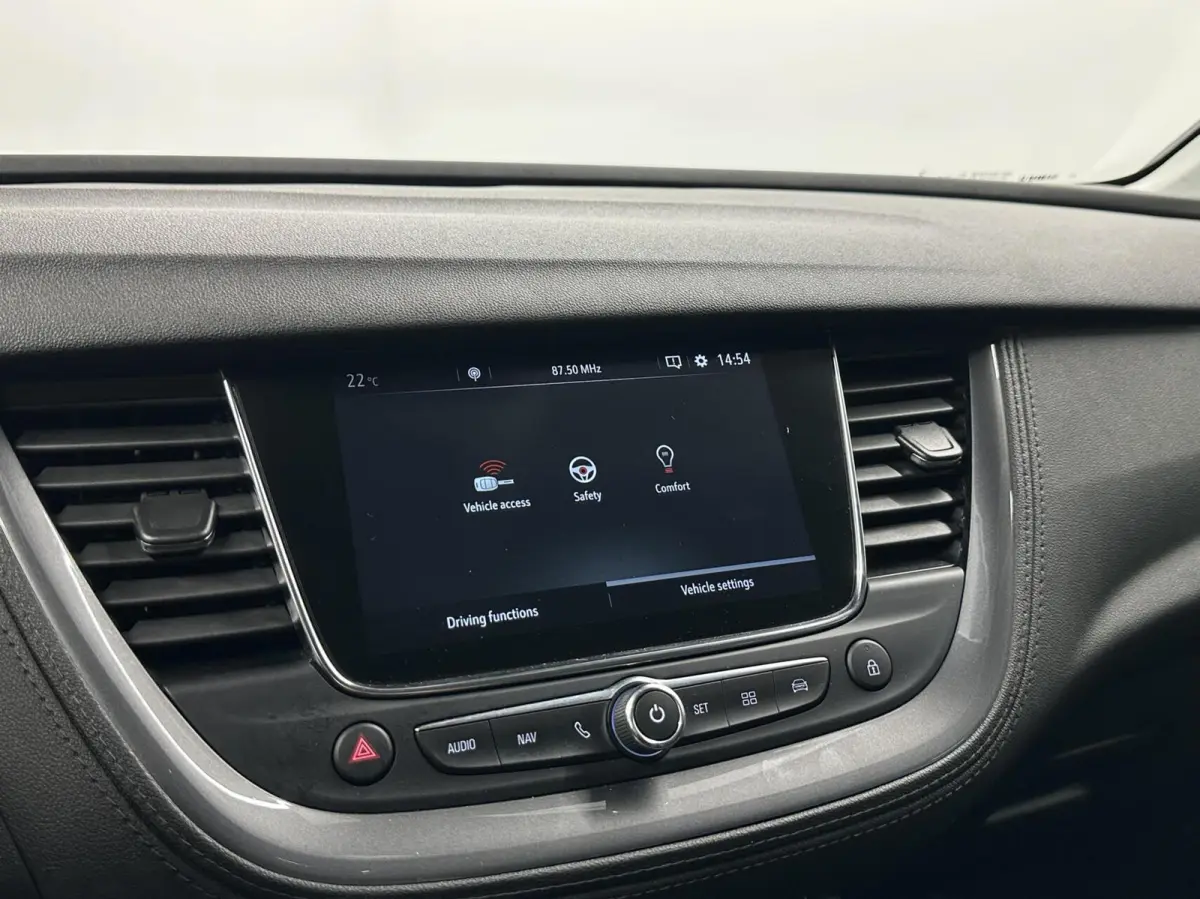 1.2 Turbo Elegance CAMERA TREKHAAK LM NAVI CARPLAY CRUISE ECC.