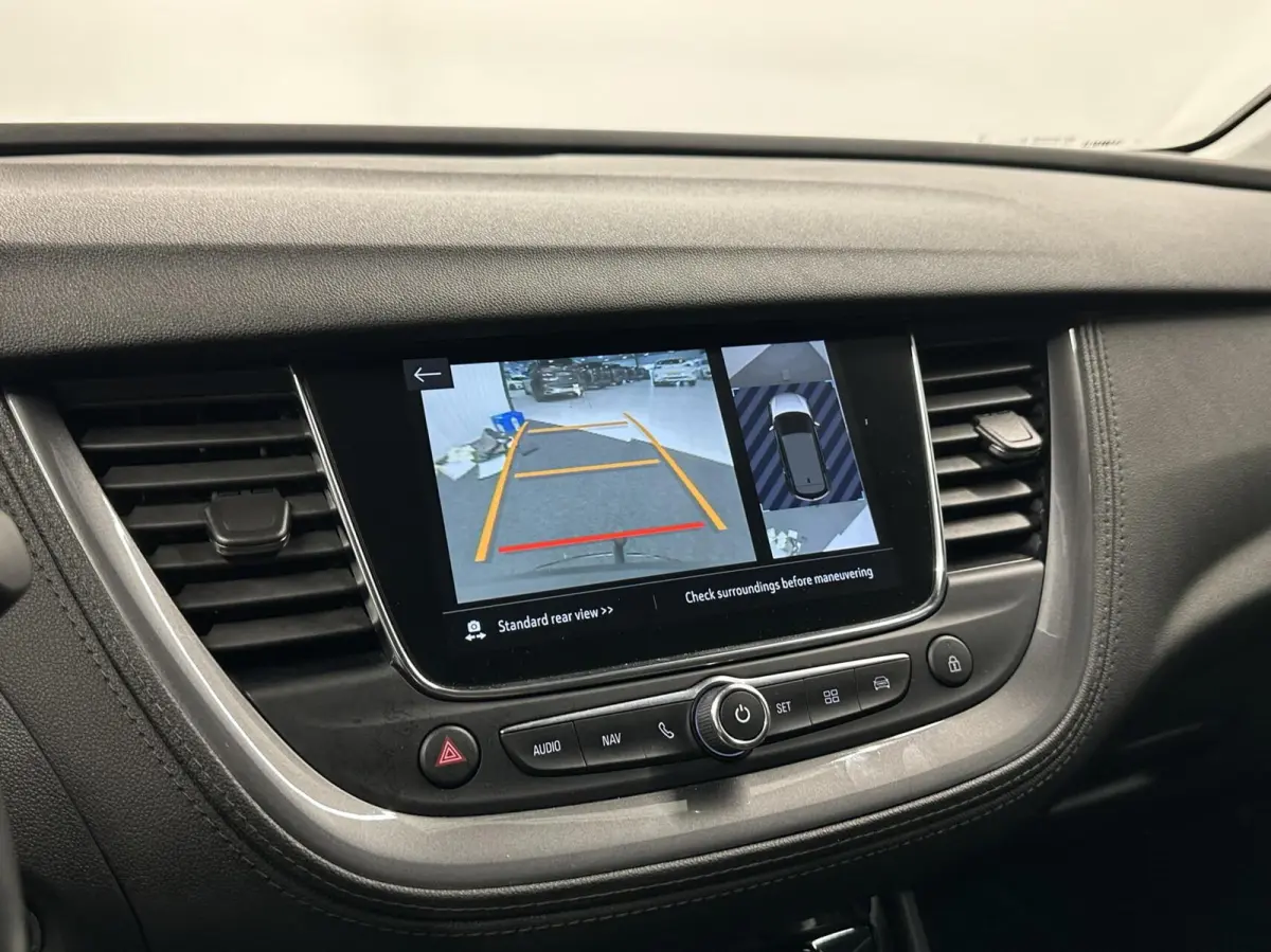 1.2 Turbo Elegance CAMERA TREKHAAK LM NAVI CARPLAY CRUISE ECC.