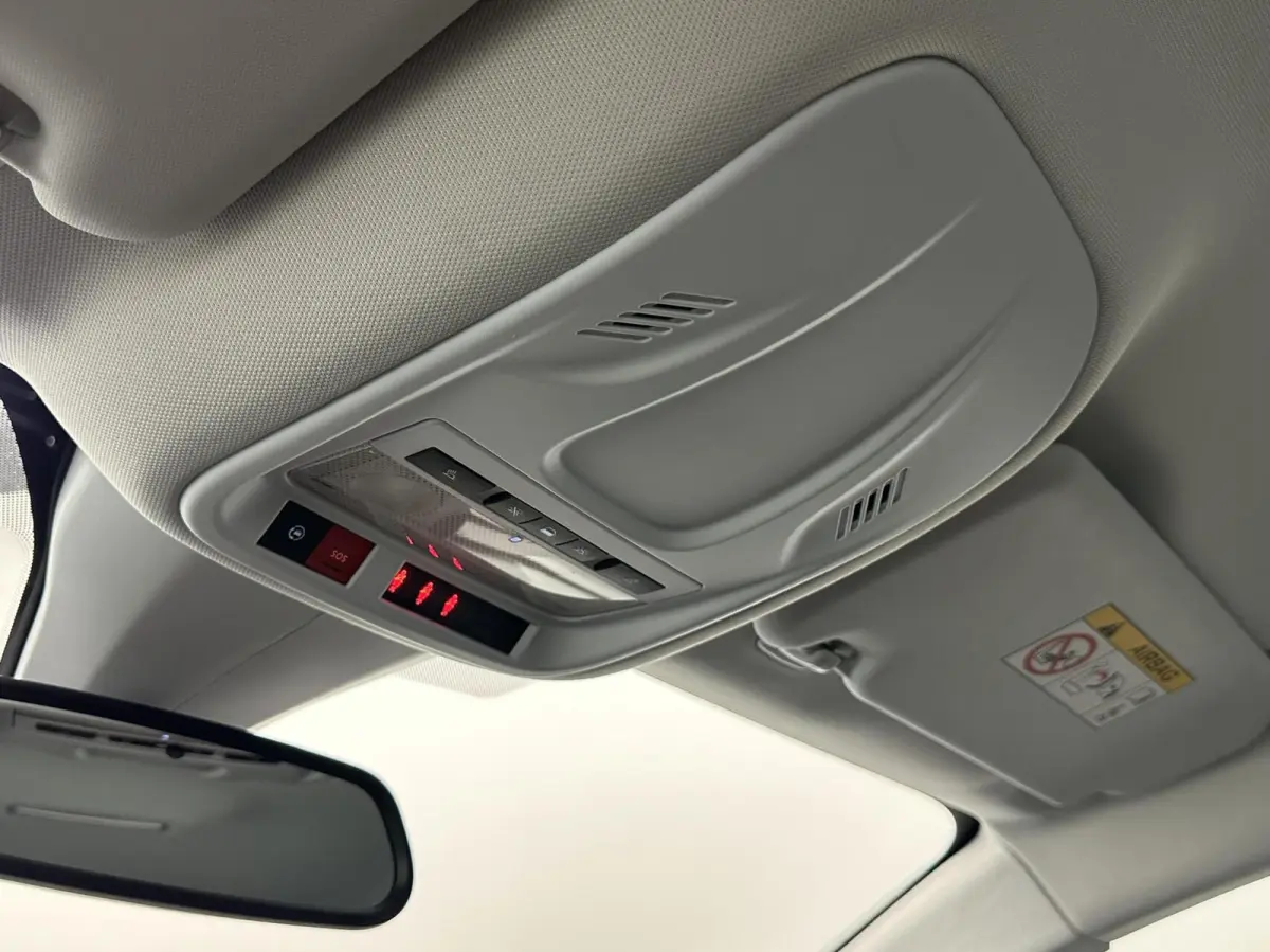 1.2 Turbo Elegance CAMERA TREKHAAK LM NAVI CARPLAY CRUISE ECC.