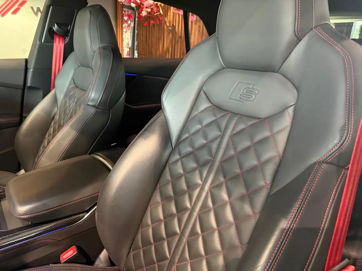 60 TFSI e quattro Pro Line S Competition Carbon pakket / 360 CAM / B&O / HUD / Elek. trekh. / Luchtv.