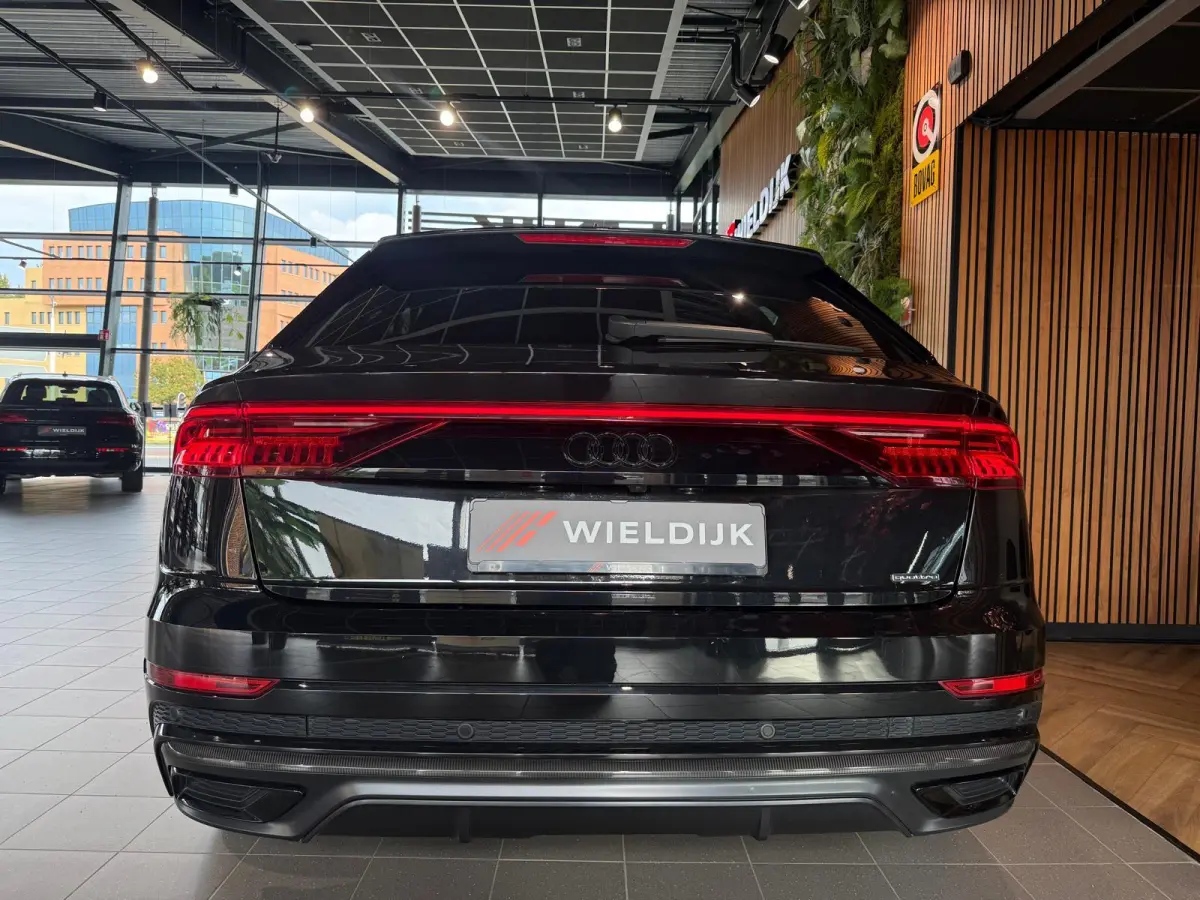 60 TFSI e quattro Pro Line S Competition Carbon pakket / 360 CAM / B&O / HUD / Elek. trekh. / Luchtv.