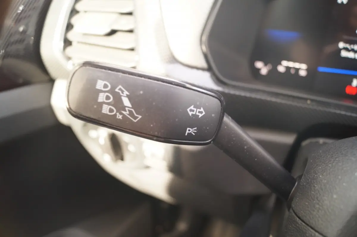1.0 TSI Life Edition -LED-DIGI-AIRCO-CRUISE-