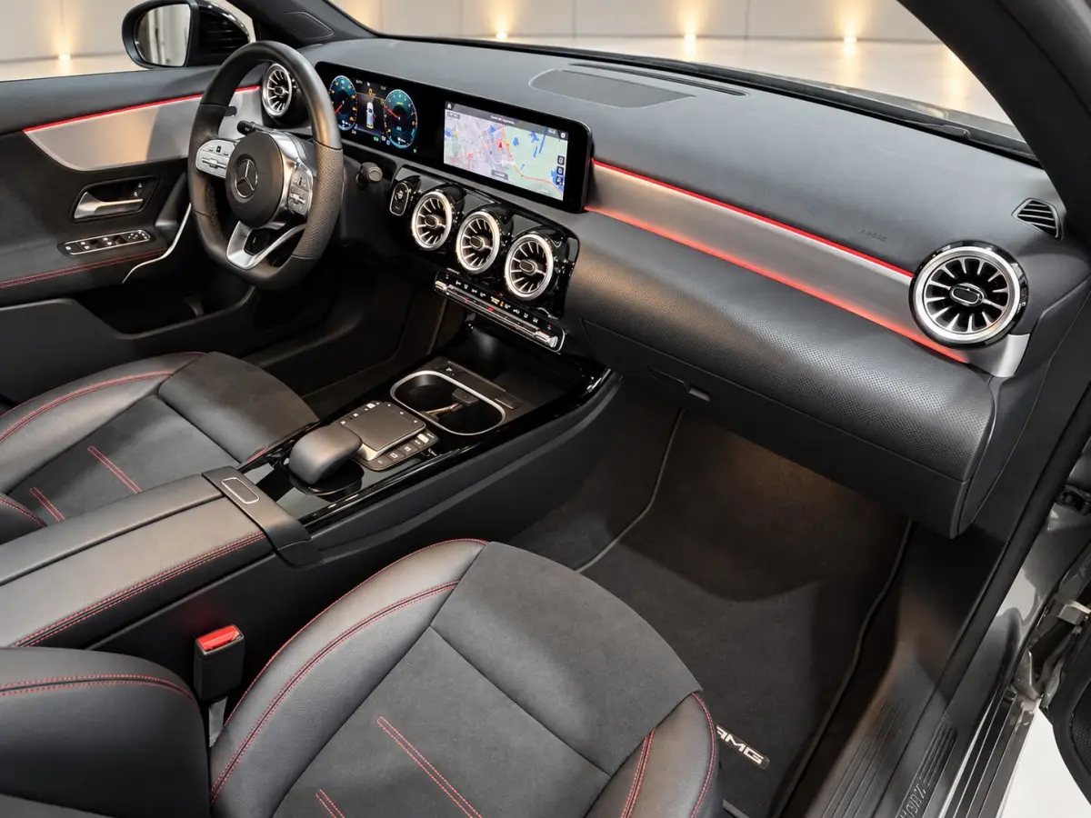 250 e AMG Limited|PANO|Black Edition