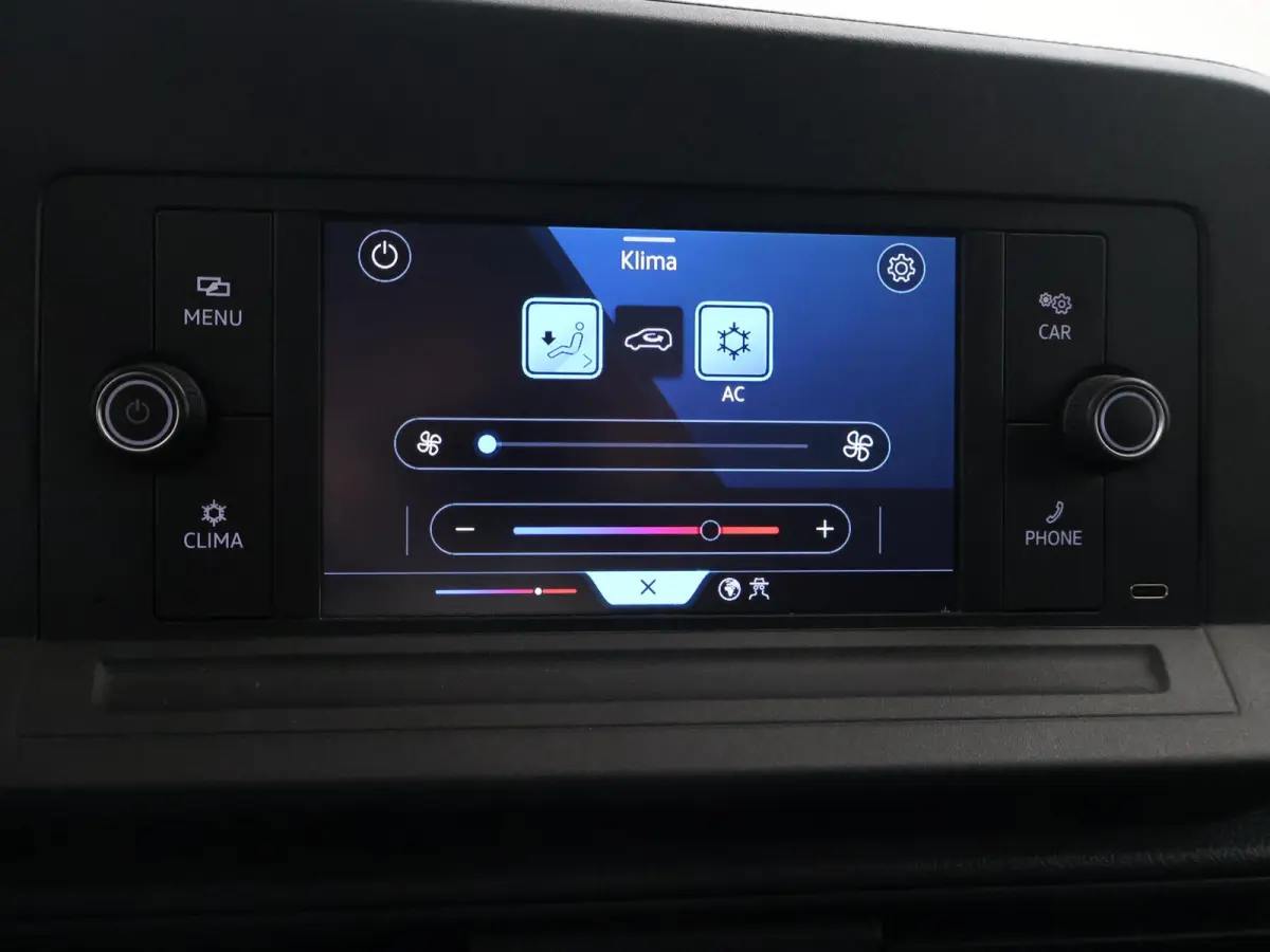 2.0 TDI + CRUISE CONTROL | AIRCO | BLUETOOTH | PARKEERSENSOREN | 2 ACHTERDEUREN