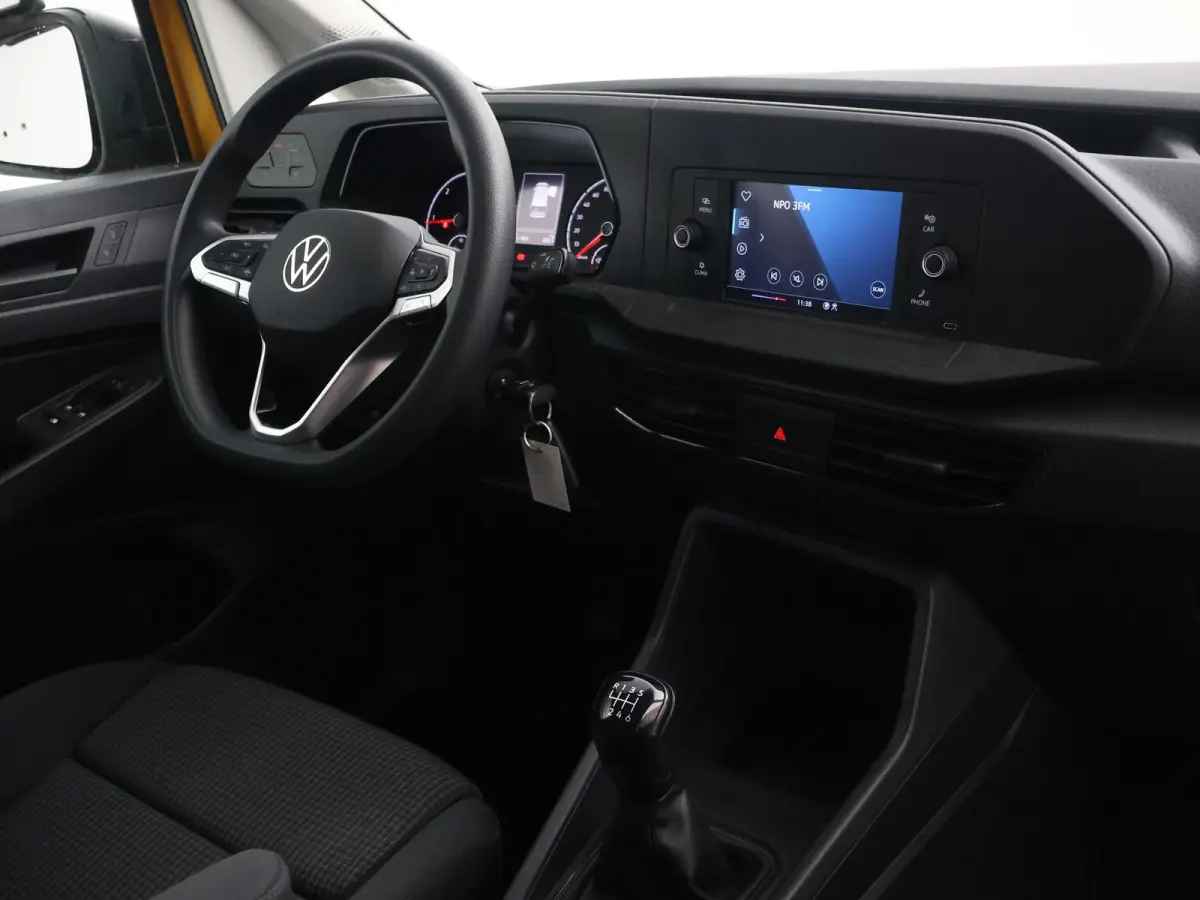 2.0 TDI + CRUISE CONTROL | AIRCO | BLUETOOTH | PARKEERSENSOREN | 2 ACHTERDEUREN