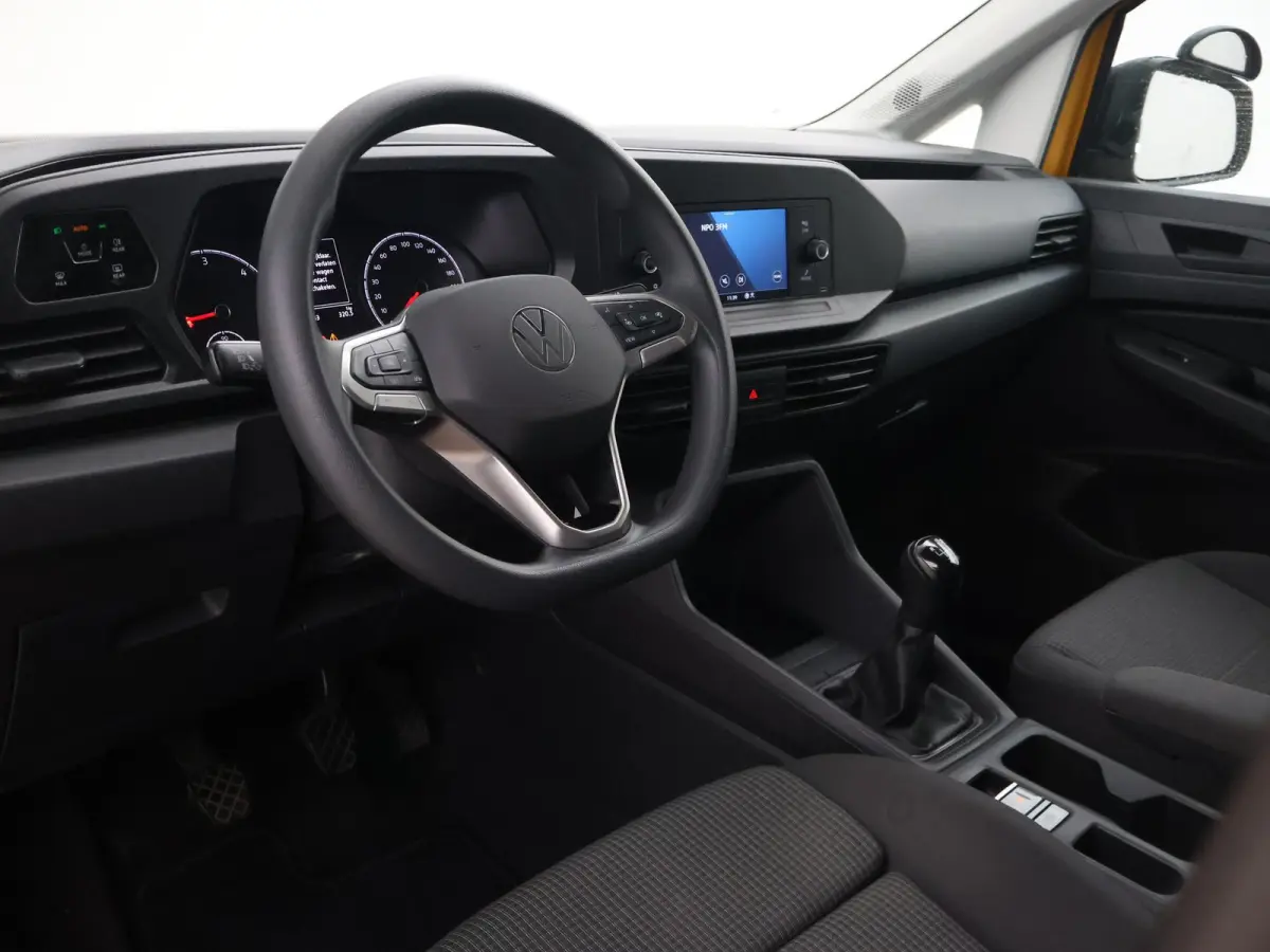 2.0 TDI + CRUISE CONTROL | AIRCO | BLUETOOTH | PARKEERSENSOREN | 2 ACHTERDEUREN
