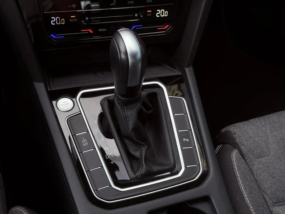 1.5 TSI DSG AUT. Business CAM | ADAPT.CRUISE | CARPLAY | ELEK.A.KLEP | NAV | LED
