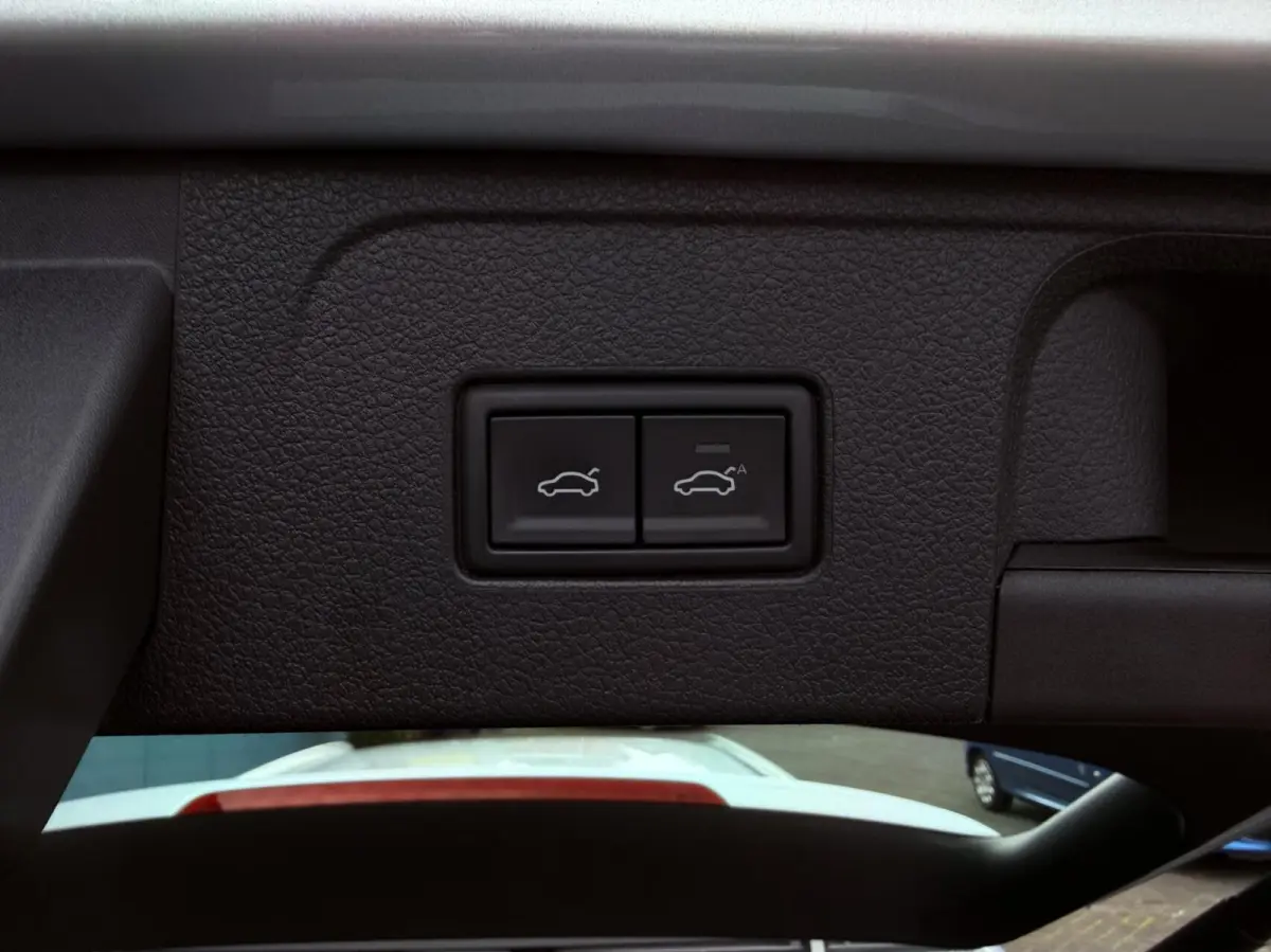 1.5 TSI DSG AUT. Business CAM | ADAPT.CRUISE | CARPLAY | ELEK.A.KLEP | NAV | LED