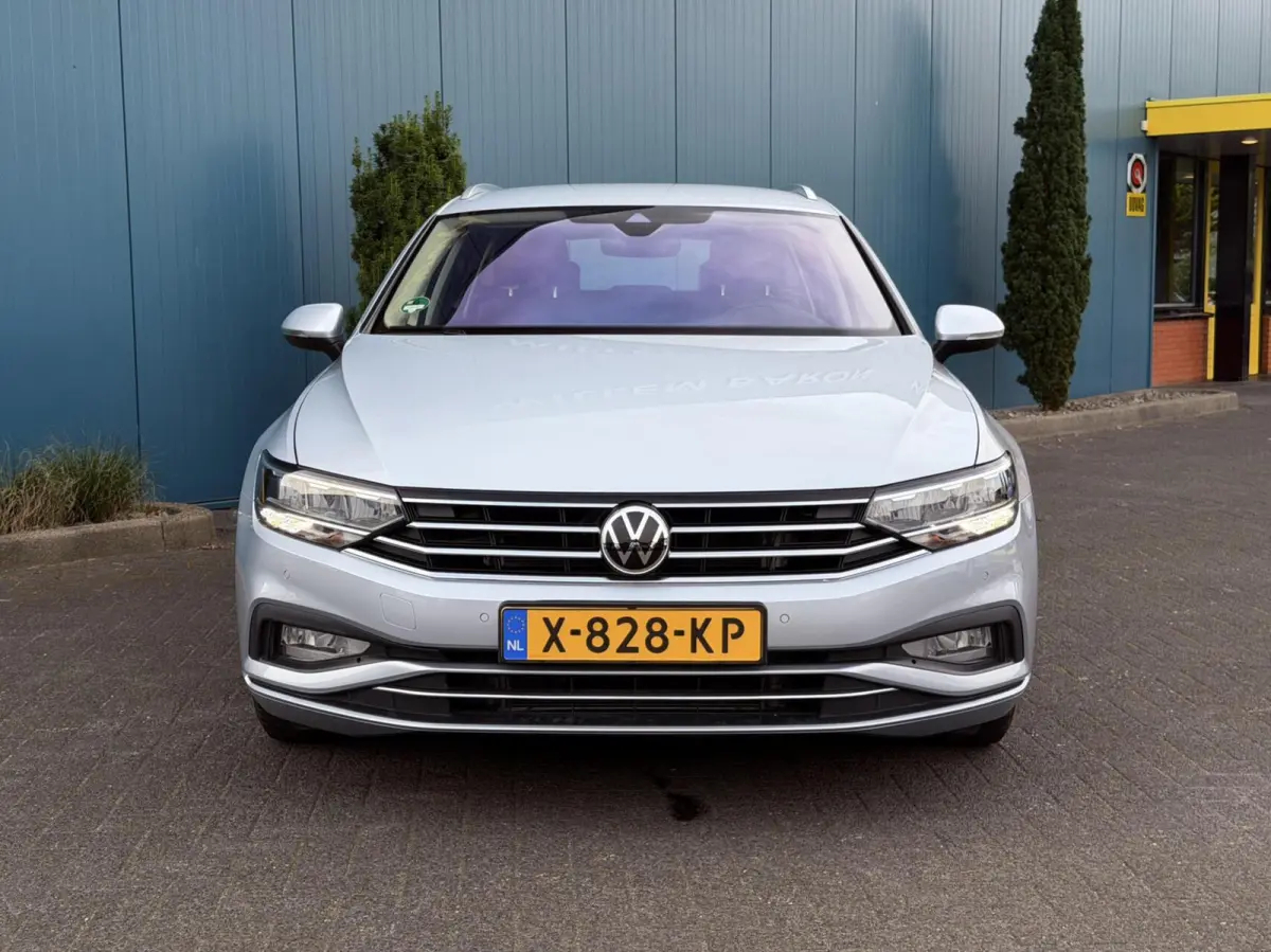 1.5 TSI DSG AUT. Business CAM | ADAPT.CRUISE | CARPLAY | ELEK.A.KLEP | NAV | LED