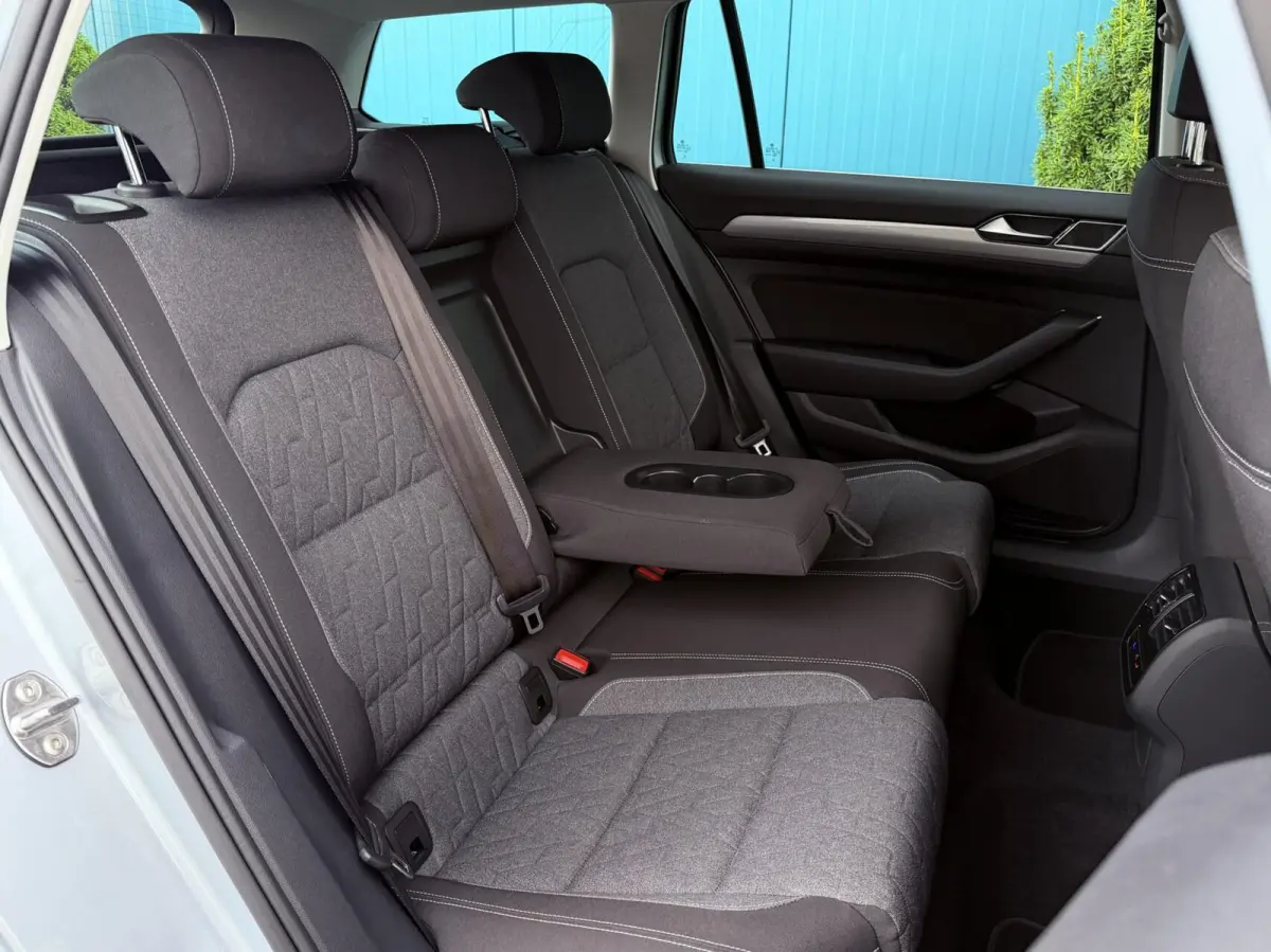 1.5 TSI DSG AUT. Business CAM | ADAPT.CRUISE | CARPLAY | ELEK.A.KLEP | NAV | LED
