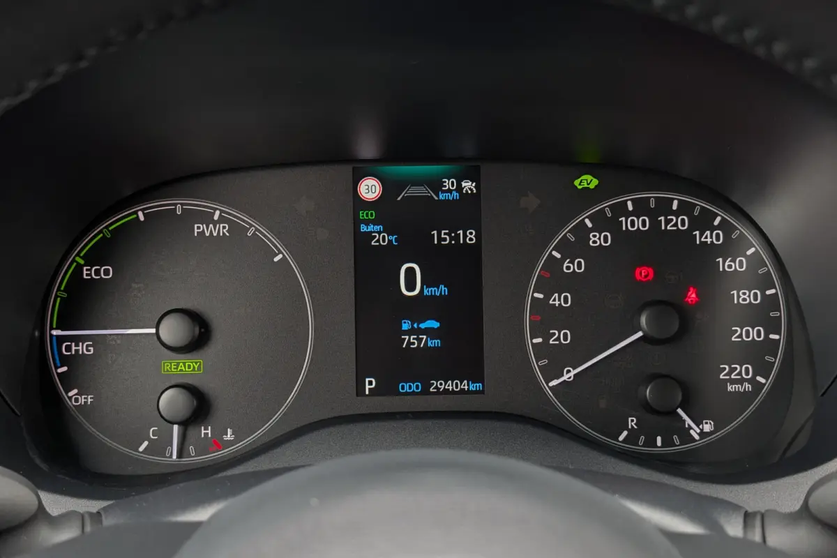 1.5 Hybrid 115 Active Apple CarPlay / Android Auto