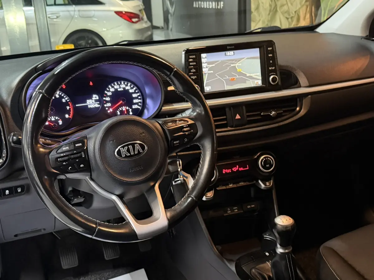 1.0 CVVT First Edition|Garantie|NAP NL Auto|Nav|Camera|Cruise|Airco