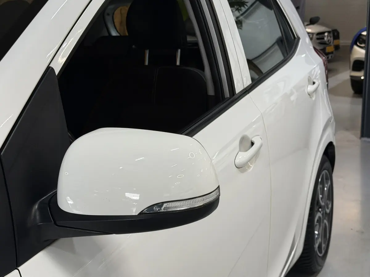 1.0 CVVT First Edition|Garantie|NAP NL Auto|Nav|Camera|Cruise|Airco