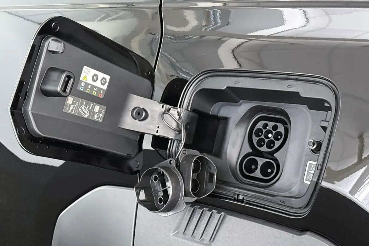 La Prima 11 kW 44 kWh Stuur-Stoelverwarming Camera Apple CarPlay