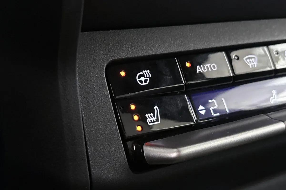 La Prima 11 kW 44 kWh Stuur-Stoelverwarming Camera Apple CarPlay